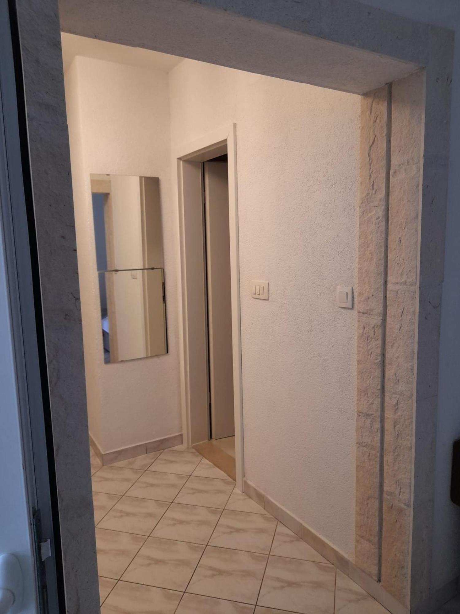 Apartments Malou Baška Voda Habitación foto