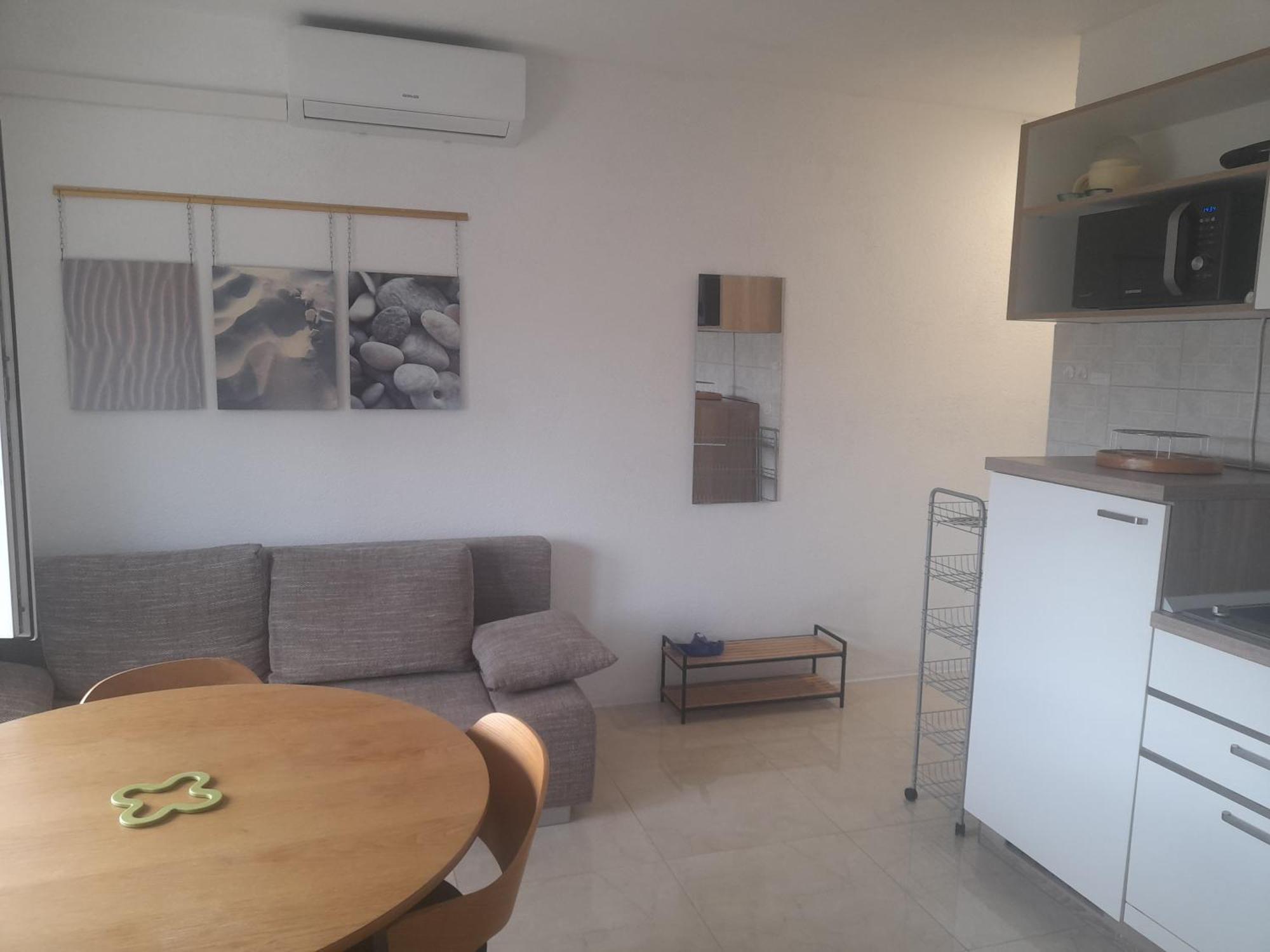 Apartments Malou Baška Voda Habitación foto